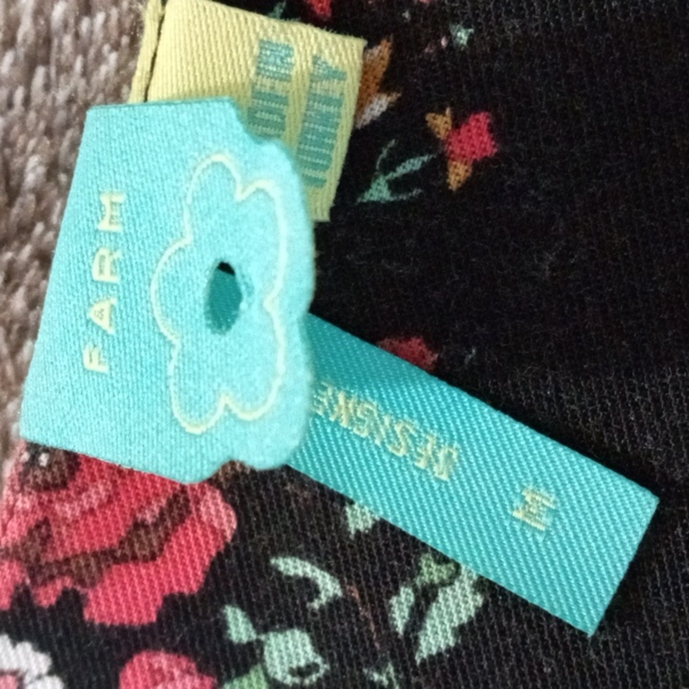 FARM Rio Intarsia Top - Picture 2 of 11